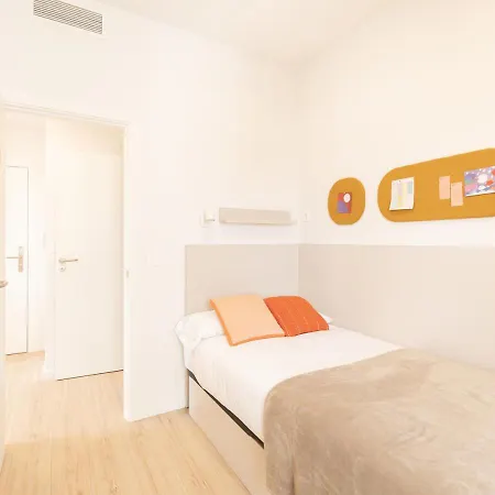 Yugo Llac Apartment Sabadell