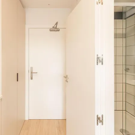 Yugo Llac Apartment